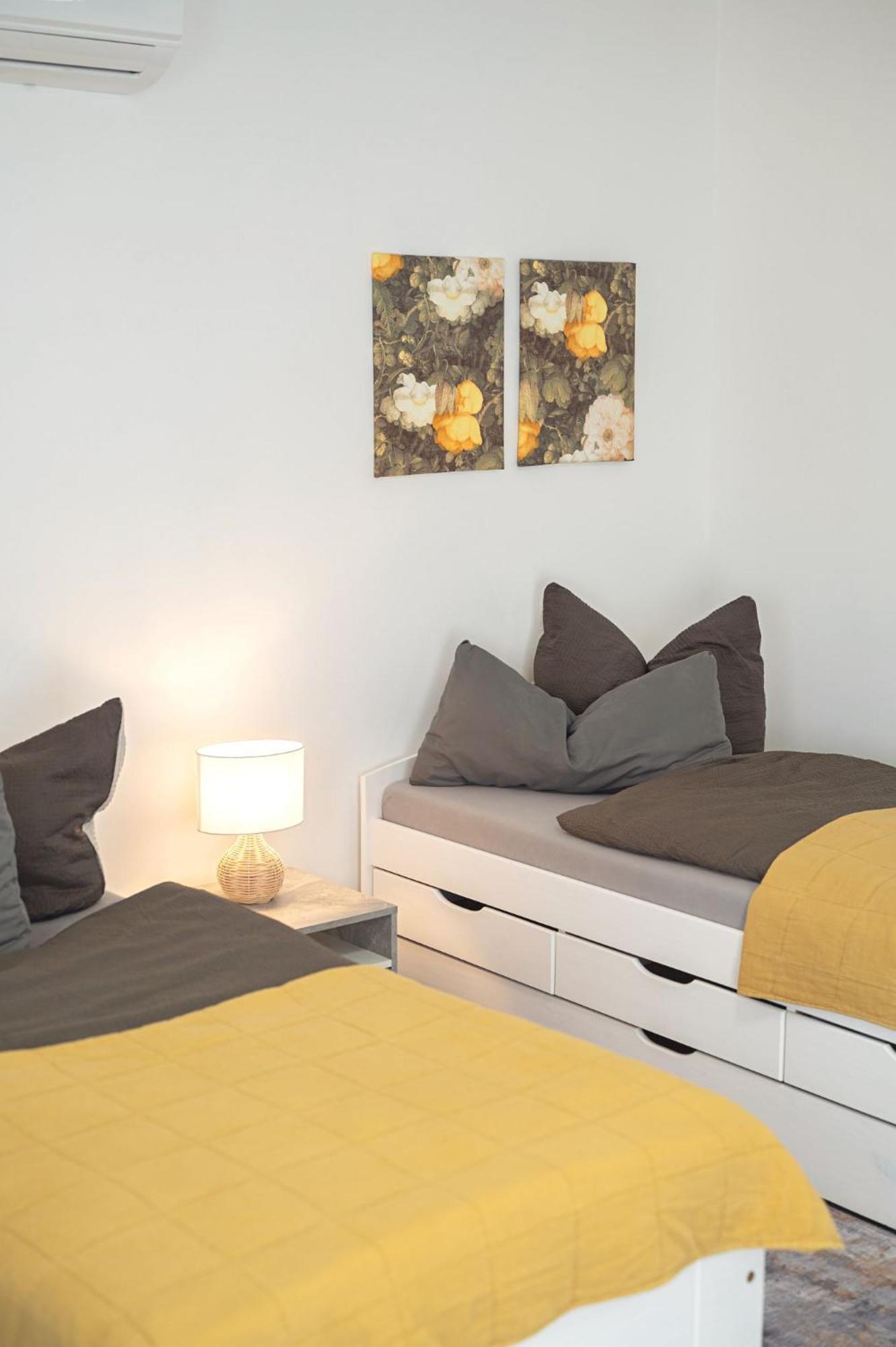 Georgi Apartment